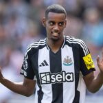 Alexander Isak Still Wants to Leave Newcastle After Home Talks